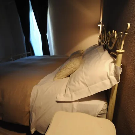 Acero Rosso Κατάλυμα σε φάρμα *